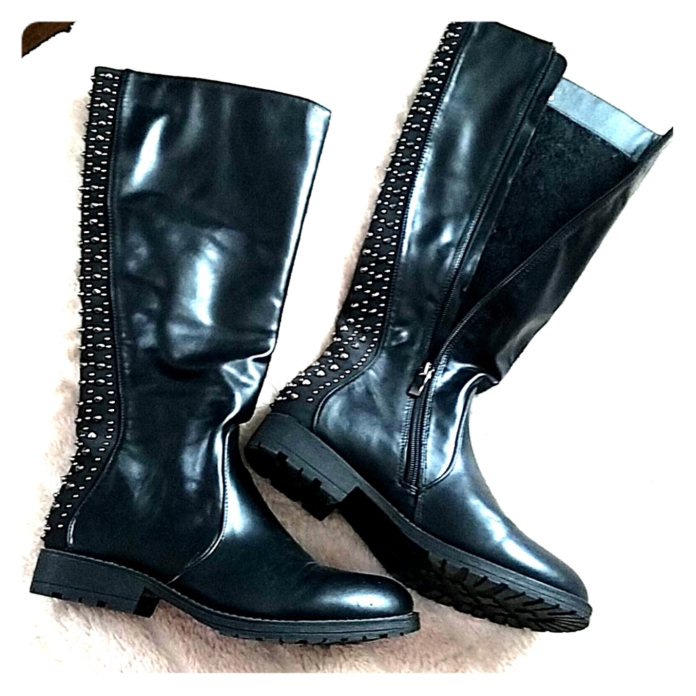 GIA MIA black studded dance corps boot